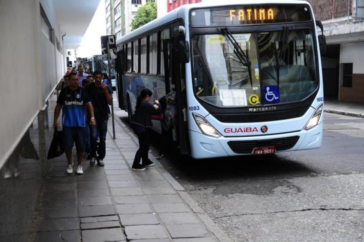 Usuarios Queixam Se De Poucos Horarios E Superlotacao Nos Onibus Rumo A Capital Noticias Usuarios Queixam Se De Poucos Horarios E Superlotacao Nos Onibus Rumo A Capital Noticias