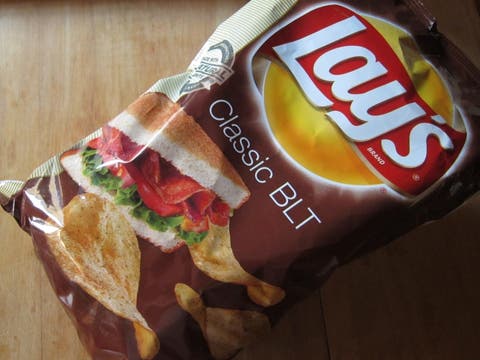 Review Lay S Classic Blt Potato Chips Brand Eating