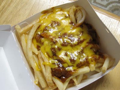 Review Wienerschnitzel Chili Cheese Fries Brand Eating