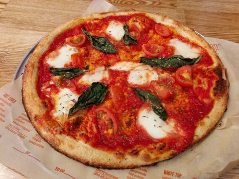 Review Blaze Pizza Red Vine Pizza Brand Eating