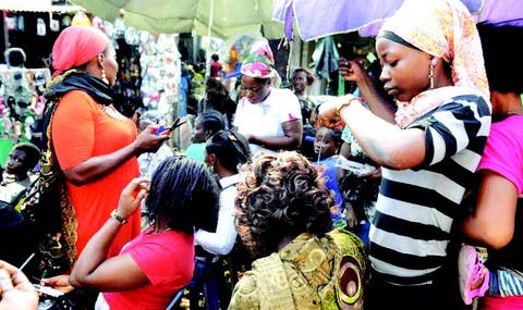 Hairdressers' business suffers as Nigerians cut down on hair salon ...