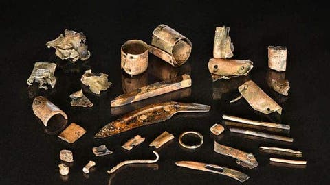 ancient hunting tools