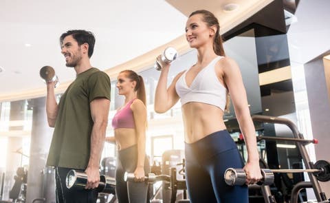 rutinas de cardio para quemar grasa mujeres en casa