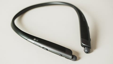 Lg Tone Platinum Se Review I Don T Care If They Make Me Look Dorky Nextpit