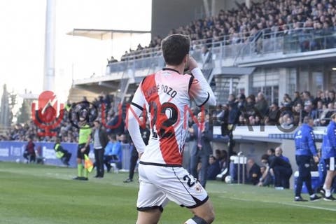 Resumen de la temporada en imágenes 6 El centro de campo del Rayo Vallecano está por encima de cualquier ...