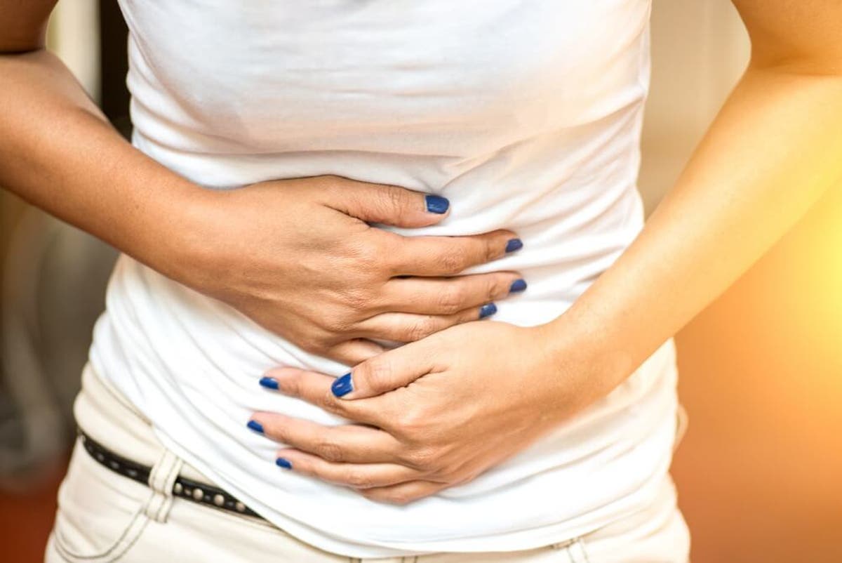 como combatir hinchazon abdominal
