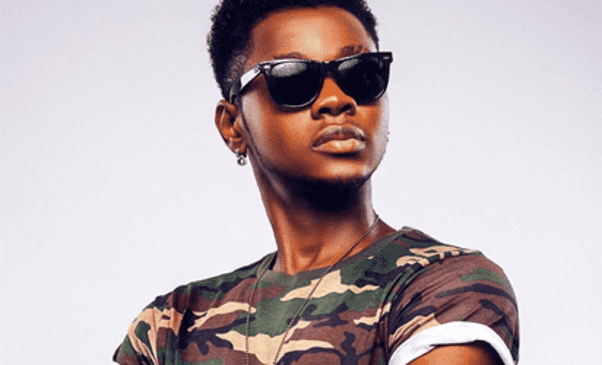 What S Wrong From Kiss Daniel To Kizz Daniel Vanguard News Mama was produced by young john. what s wrong from kiss daniel to kizz