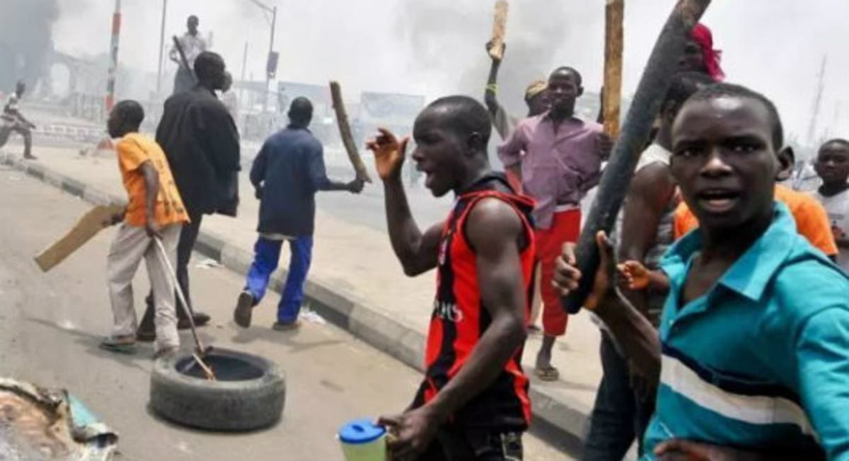 #EndSARS: Insecurity at its height as Robbers, cultists, hoodlums take over in the absence of Police