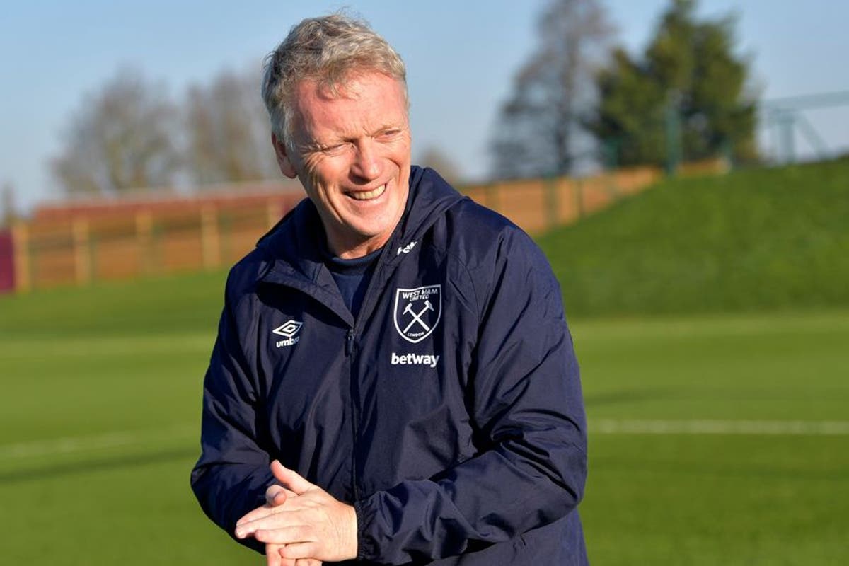 Moyes Celebrates New Year In Style As Spurs And Chelsea Stumble