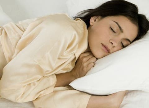 qual melhor lado para dormir esquerdo ou direito