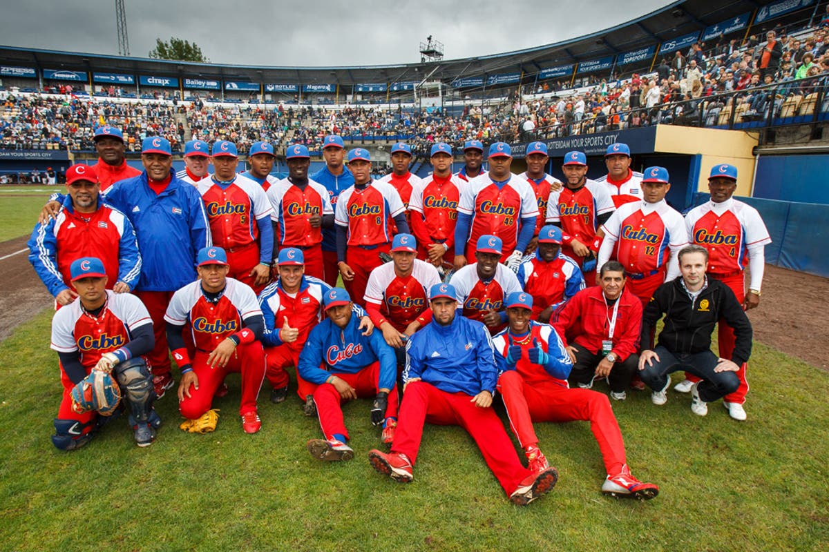 El Duque Hernández opina sobre el nuevo pacto entre la MLB y la Federación  Cubana de Béisbol - CNN Video