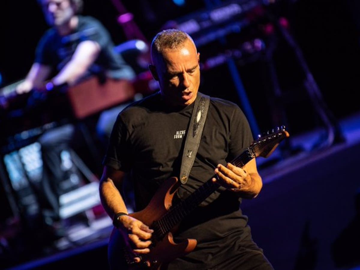 Cuestiones diplomáticas Reciclar Oxidar Eros Ramazzotti ofrece el primer concierto de su carrera en Canarias Cuestiones diplomáticas Reciclar Oxidar Eros Ramazzotti ofrece el primer concierto de su carrera en Canarias