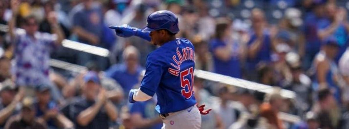 Cachorros doblegan 10-3 a Cardenales tras comienzo enconado de juego