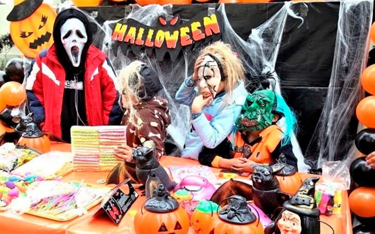 Prohíben fiestas de Halloween en Perú, pero organizadores siguen adelante Prohíben fiestas de Halloween en Perú, pero organizadores siguen adelante