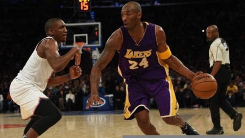 Throwback Thursday Kobe Bryant Sets Msg Record With 61 Points