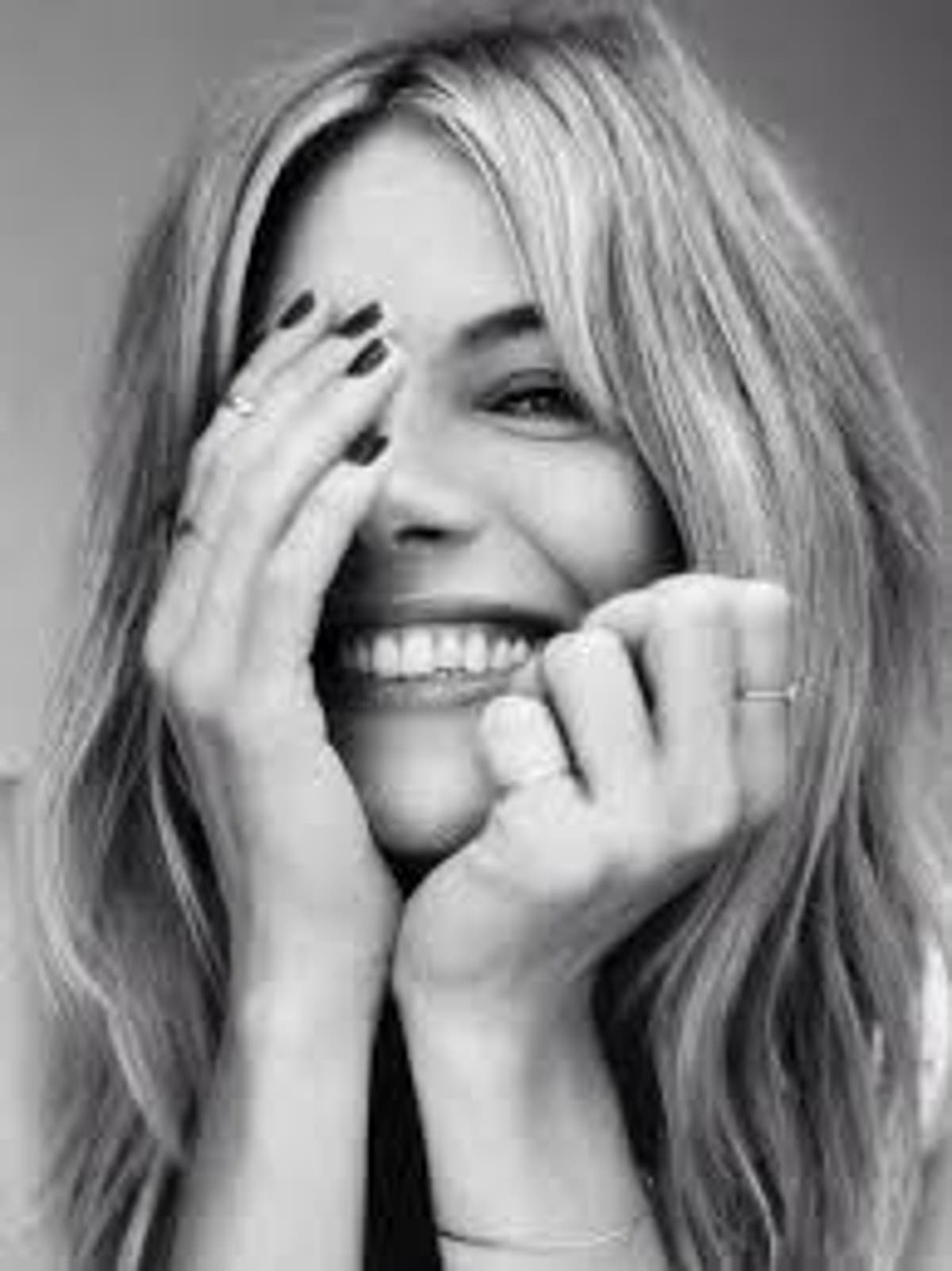 60 Best Funny And Flirty Text Messages To Make Your Crush Smile