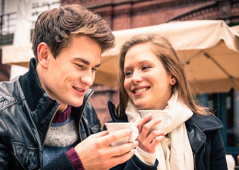 Do not talk his ear off on your first date so that there is nothing about you that he does not already know. Just like a dance, let him lead Women tend to rush into a Ultimate Dating Guide for Women: Stop Guessing and Know What