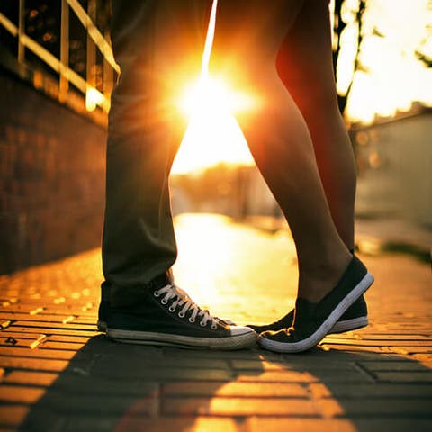 How To Not Be Clingy 10 Rules To Follow In Relationship