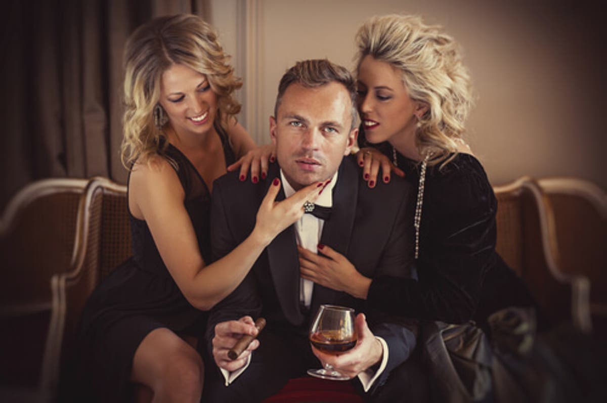 How To Effectively Seduce Married Women Into Bed