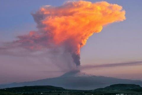 Vulcanul Etna A Erupt Ue Externe Unimedia