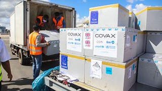 Madagascar receives its first batch of Covid-19 vaccines