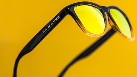 marca de gafas hawkers