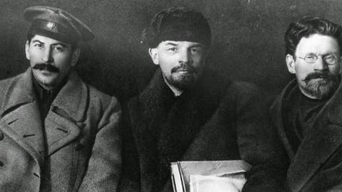 Historia: Lenin, Trotski y Stalin bebiendo cerveza en los bares de ...