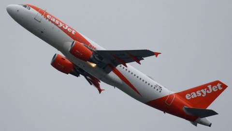 compradores de aviones marca blanca