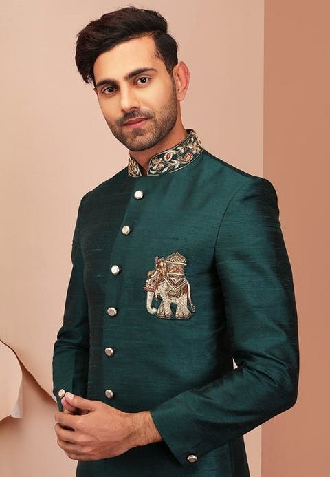 formal ethnic wear