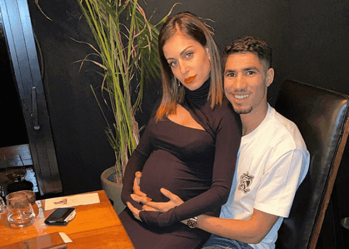 Achraf Hakimi Girlfriend / Achraf Hakimi Announces His Girlfriend S