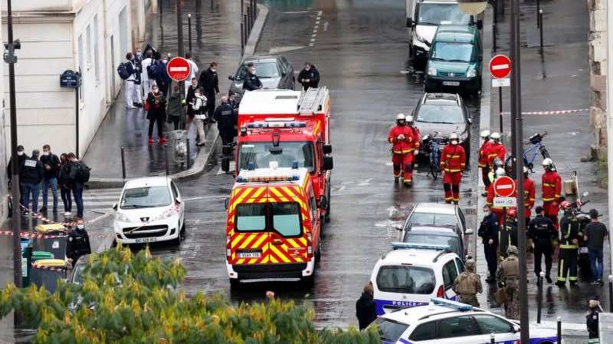 France Arrests Suspect After Knife Attacks Near Charlie Hebdo S Old Office