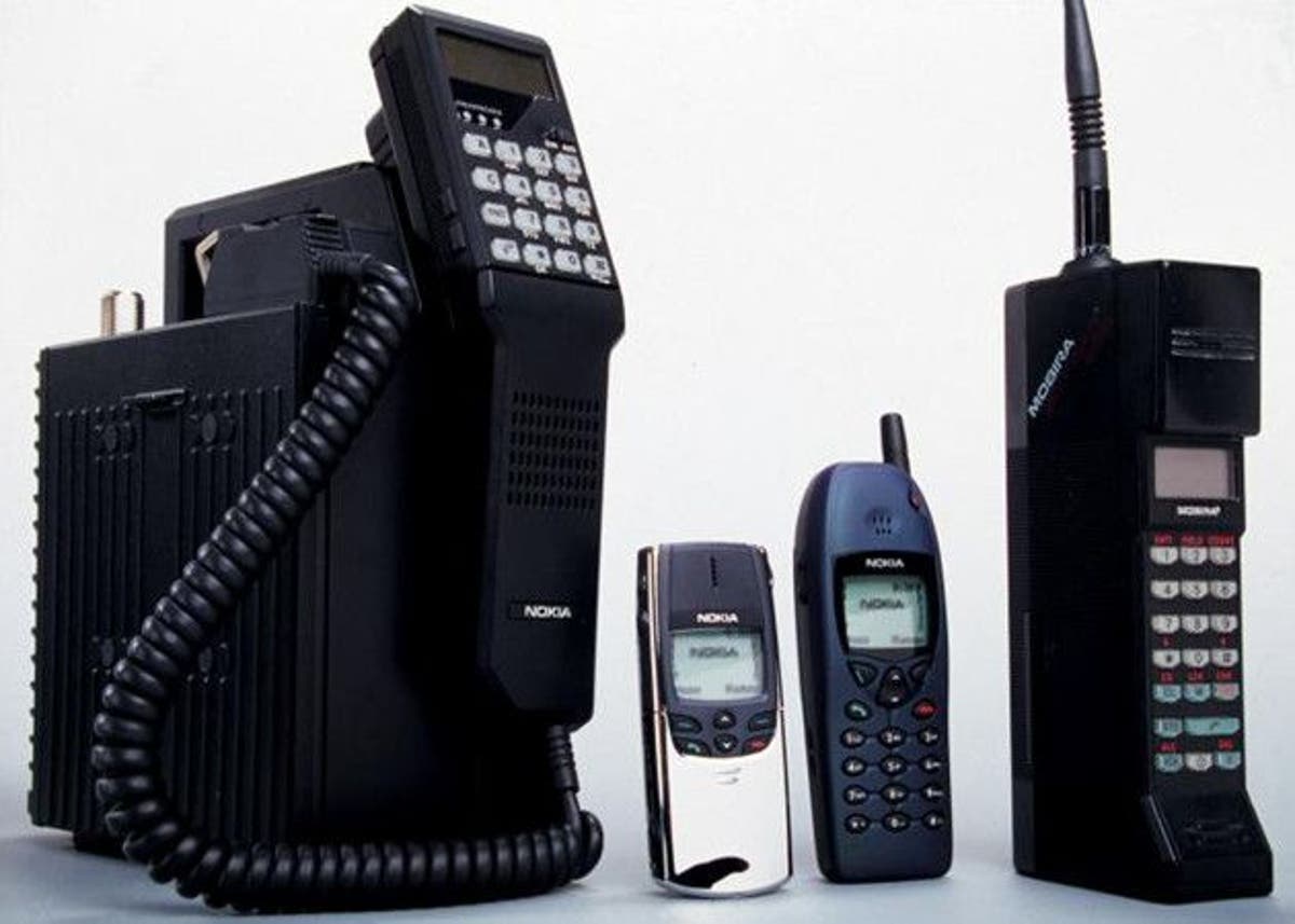 Nokia lanza un nuevo teléfono clásico con grabación automática de