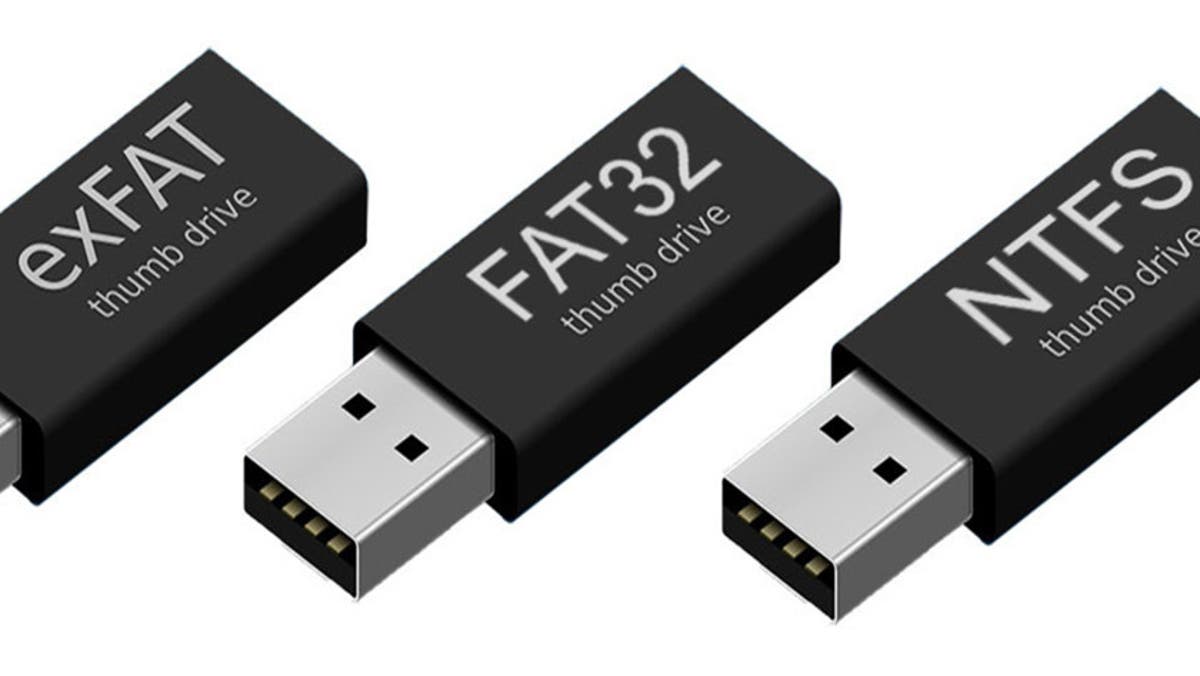 Форматы flash. Юсб накопитель fat32. Fat32 USB флешка. Флешка юсб фат 32. Флешка Формат fat32.