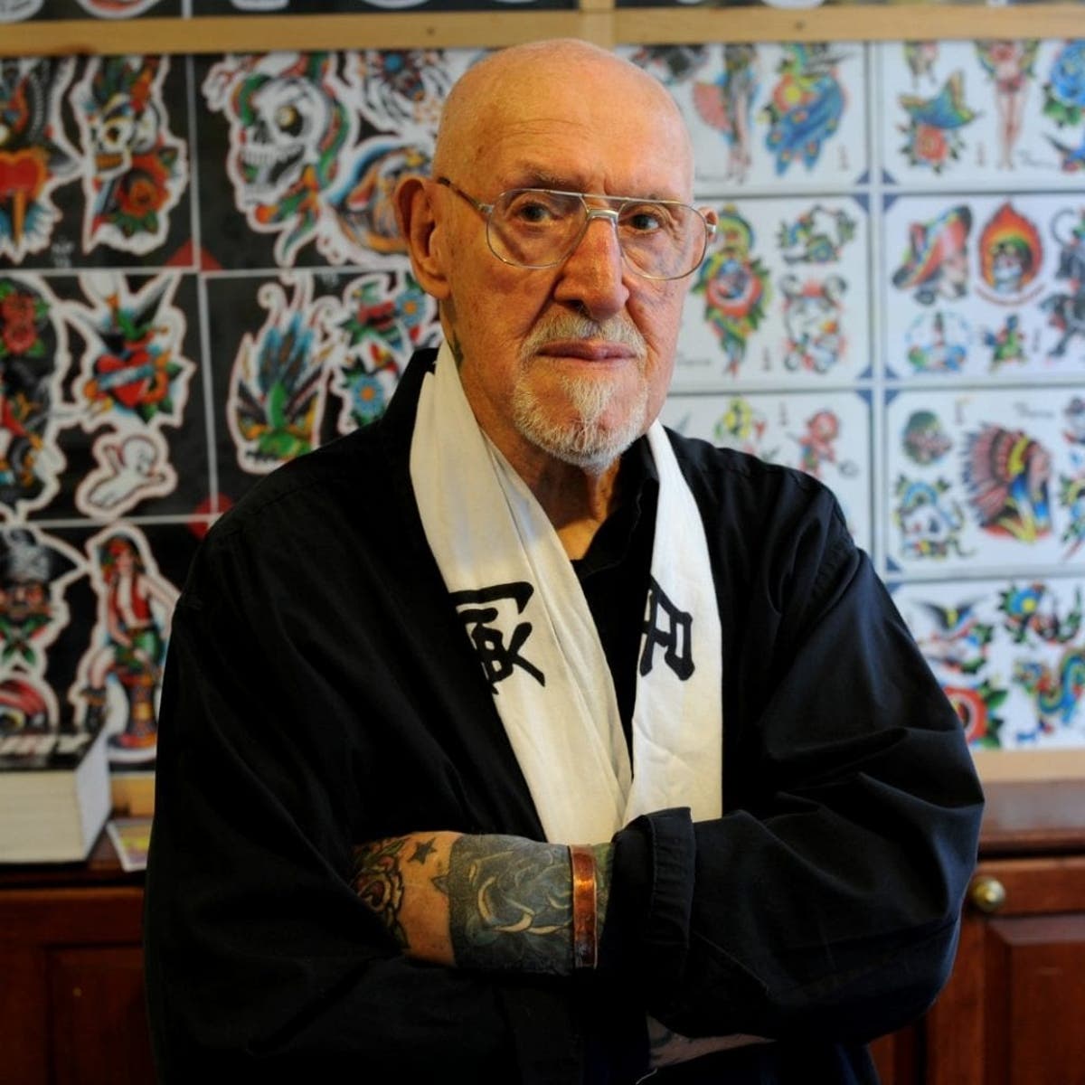 World's Oldest Tattoo Artist Still Going Strong At 85 After Inking 40 Acres  Of Human Skin - Real-Fix